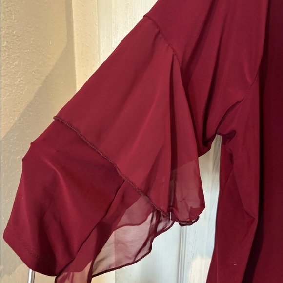 NWOT Liz McCoy Burgundy Knit Top With Chiffon Ruffle On Front - Picture 5 of 6